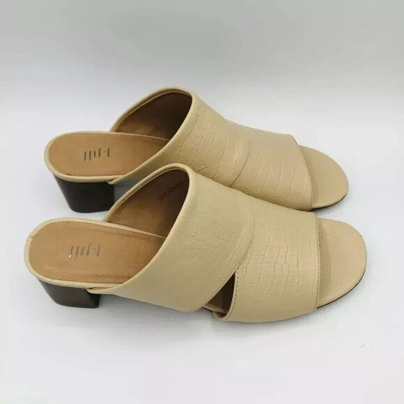 J. Jill Womens Shoes Size 9 Beige Leather Mules Heels Sandals Open Toe Crocodile - Picture 2 of 11